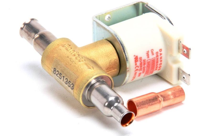 Manitowoc 7630061, Solenoid Vlv Evu2 .38X.25 230V