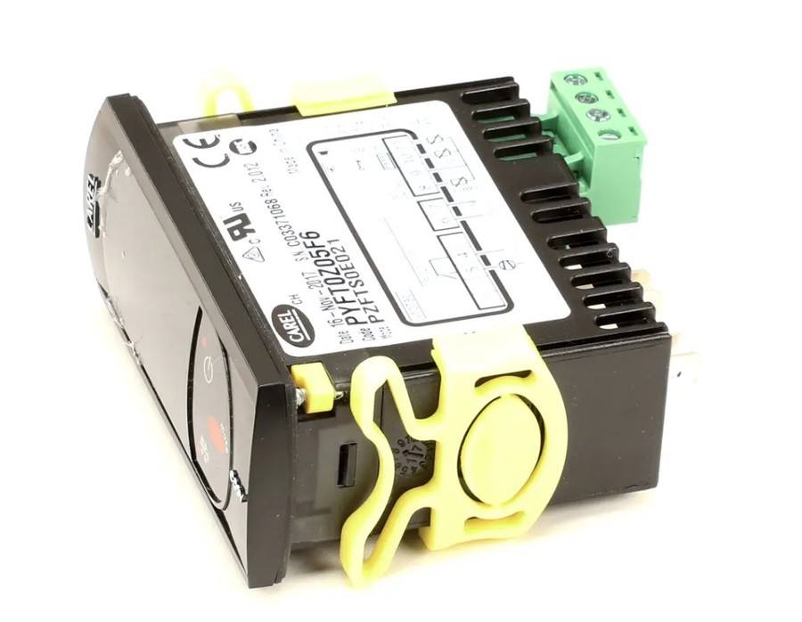 Federal Industries 32-19865-1, Temperature Control, Carel, 220/230V, RSSM