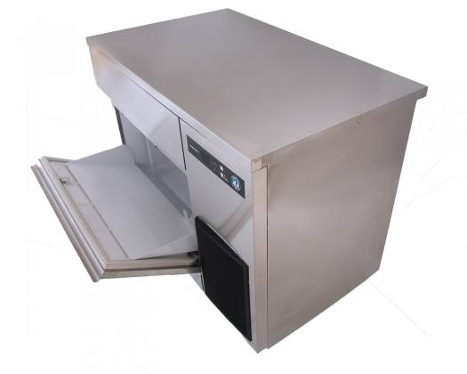Hoshizaki IM-200BAC, 186 Lbs Ice/24Hr Square Cube Ice Machine w/ Built-In Bin, Water Cooled